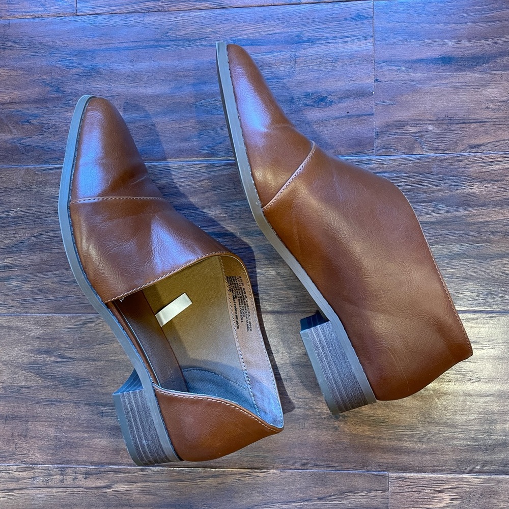 Universal Thread Women's Brown Wenda Faux Cognac Cut Out Booties Size 8.5 Wide